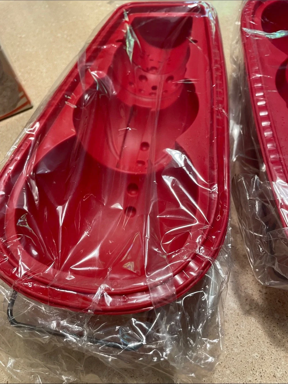 Vintage 3D Snowman Silicone Cake Mold - White & Red